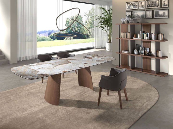 Mesa comedor extensible ovalada barril mármol porcelánico y nogal - Mesa de comedor - El Workshop - nogal