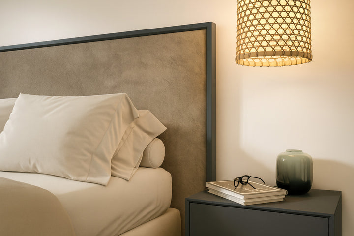 Custom upholstered headboard - Madeira 