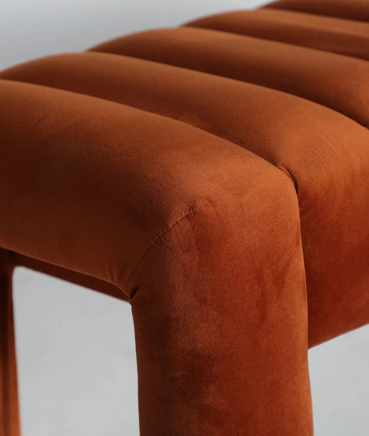 Pie de cama HALLE - Muebles de noche - El Workshop - terciopelo