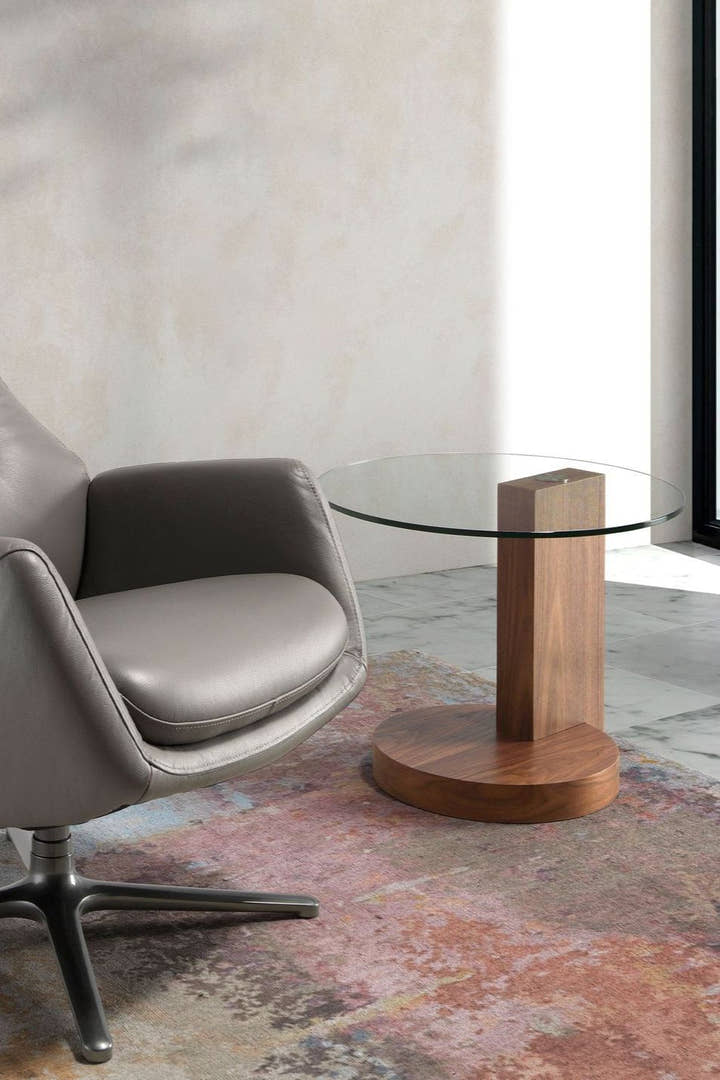 Mesa rincón redonda cristal templado y nogal - Mesa auxiliar - El Workshop - Natural