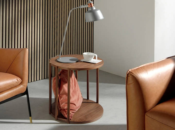 Mesa rincón redonda nogal - Mesa auxiliar - El Workshop - Natural