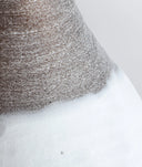 JARRÓN DECORATIVO KONO VIDRIO BLANCO Y MARRON
