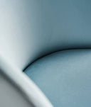 Silla LULA patas de madera tapizado azul claro