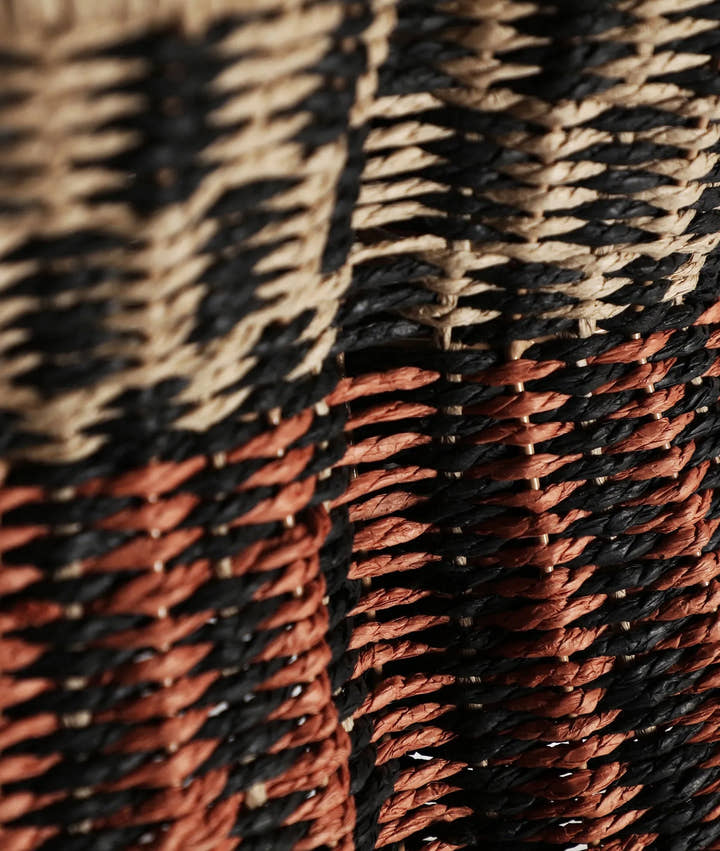 Lámpara de techo negro y rojo de fibra natural JELIE - Lámparas de techo - El Workshop - fibra natural