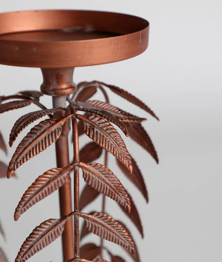 Candelabro PALMERA LUCERNA de color cobre - Portavelas y velas - El Workshop - hierro