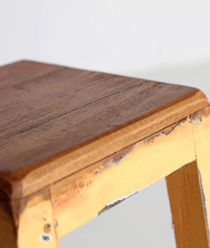 Reposapiés SAURIS de madera natural - Reposapiés y puffs - El Workshop - madera de caoba