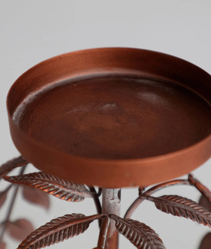 Candelabro PALMERA LUCERNA de metal color cobre - Portavelas y velas - El Workshop - hierro