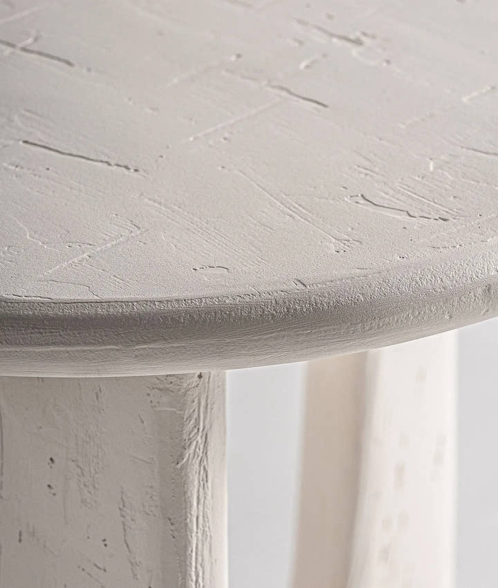 Mesa auxiliar INHA de madera blanca con detalles, estilo minimalista - Mesas auxiliares - El Workshop - madera de mango