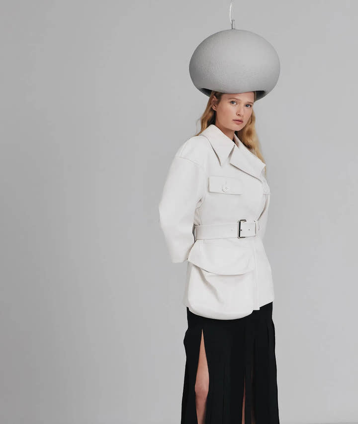 LÁMPARA DE TECHO TAVIRA PEQUEÑA de cemento de resina gris con textura rugosa - Lámparas de techo - El Workshop - cemento de resina