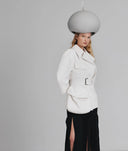 LÁMPARA DE TECHO TAVIRA PEQUEÑA de cemento de resina gris con textura rugosa