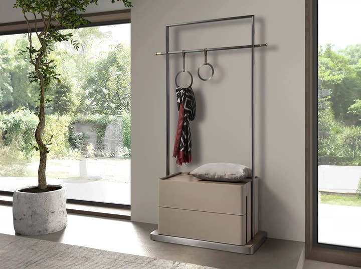 Perchero piel visón, nogal y acero inoxidable - Perchero - El Workshop - vison