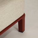 Sillón de poliéster en color beige MOSNAY