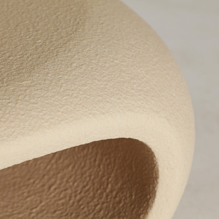 Mesa de centro de fibra de vidrio en color beige LATKY 108x60 cm