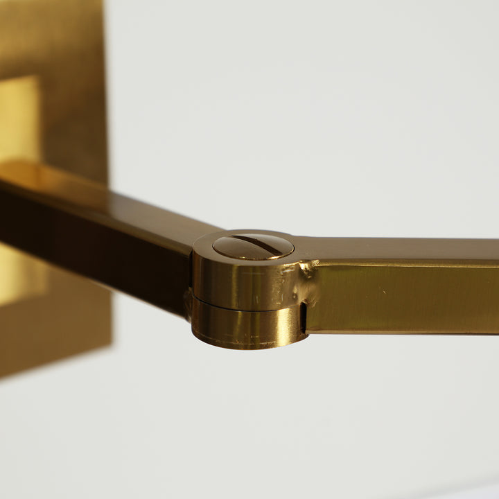 Lámpara de pared de acero en color bronce AMSTEG