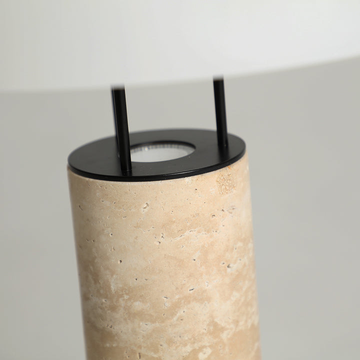 Lámpara de mesa de travertino en color beige ZIZER