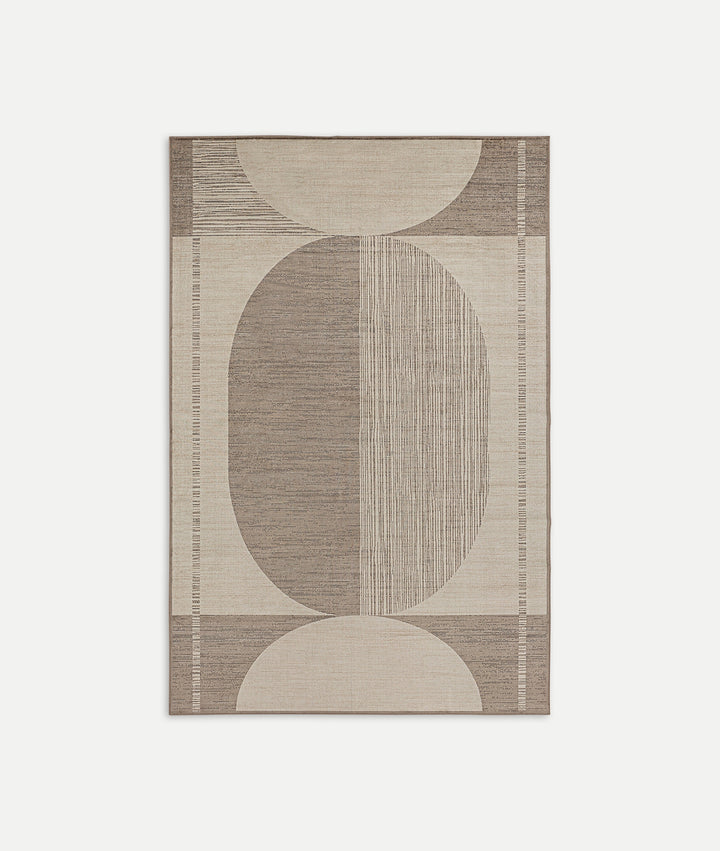 Alfombra Chesna de estilo moderno sobre fondo gris de estudio