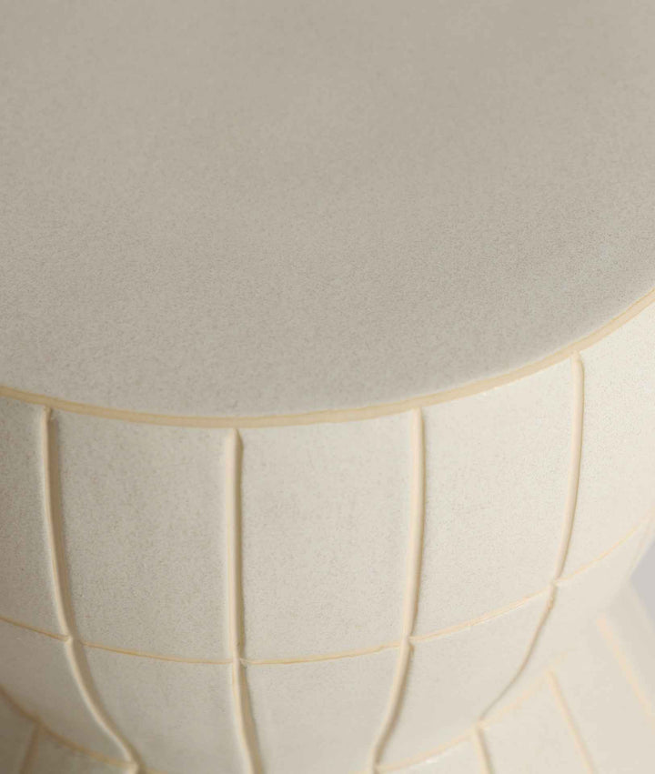 Mesa Auxiliar Chewy de estilo contemporáneo