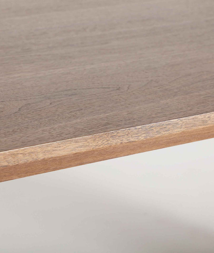 Mesa Comedor Dune de estilo contemporáneo