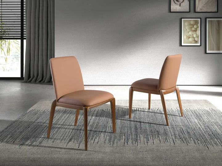 Bruine kunstleren stoel