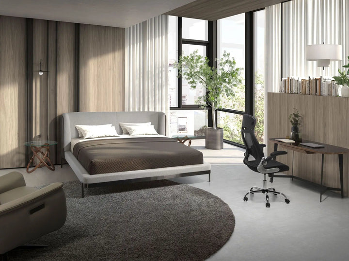 Zwarte stoffen draaibare bureaustoel