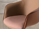 silla giratoria tela marrón terracota y beige y polipiel marrón