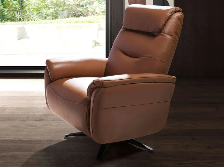 Sillón relax giratorio piel marrón en ambiente decorado (2)