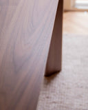 Mesa de comedor Diferentes en roble