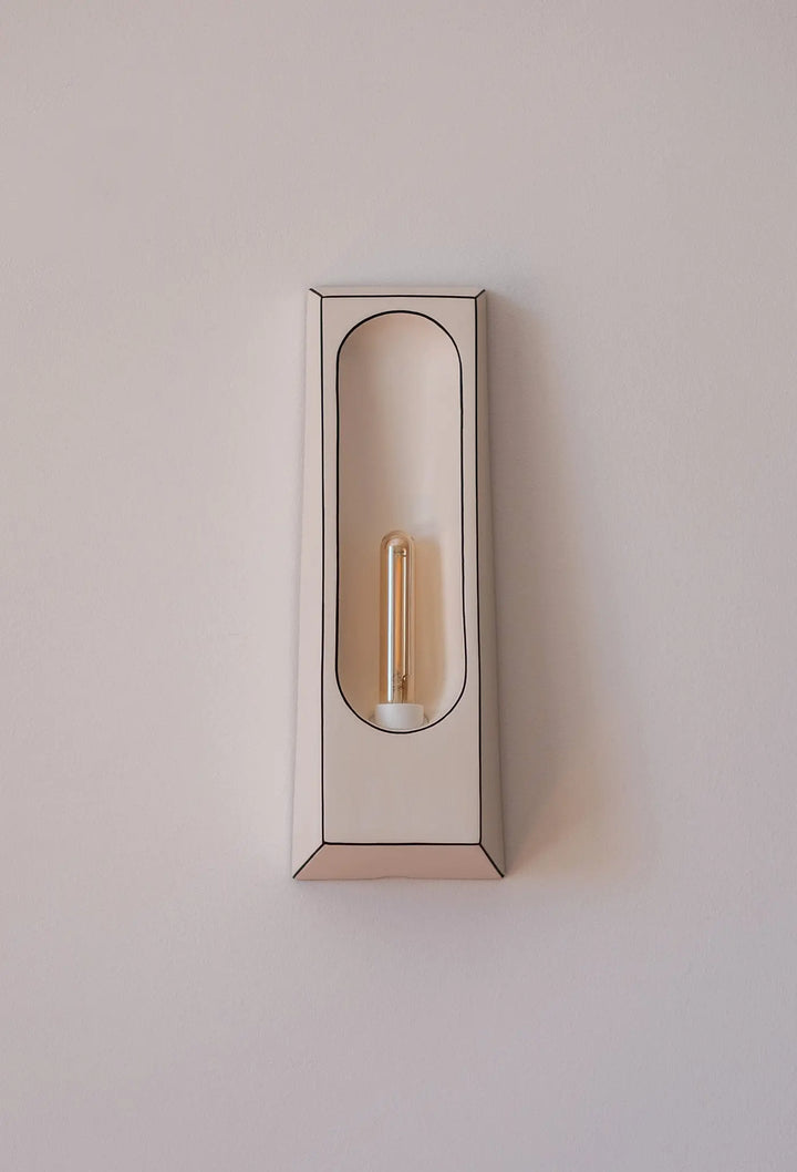 lampara de pared de ceramica violaine dharcourt