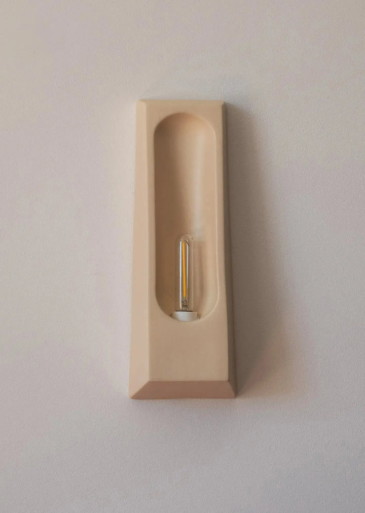 lampara de ceramica hecha a mano violaine dharcourt