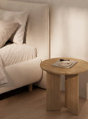 Mesa auxiliar Zen en nogal