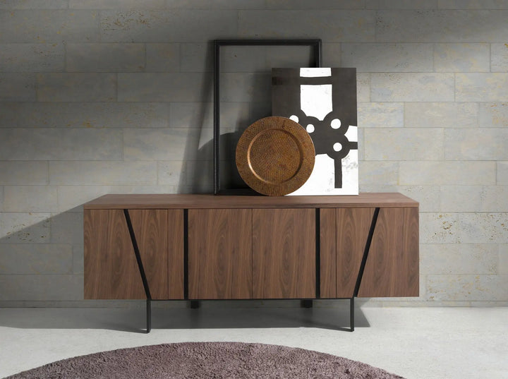 Aparador de diseño moderno con estructura de madera chapada en nogal natural con diseño unico