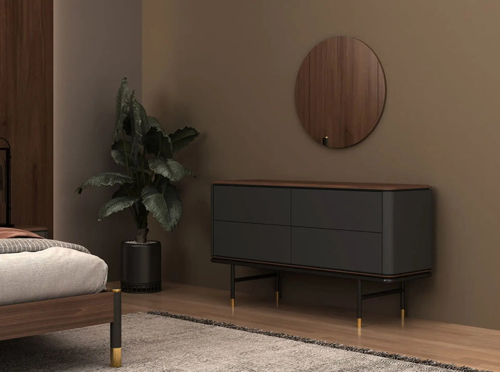 Comoda de diseno moderno con estructura de madera de MDF color gris oscuro en acabado mate y unas originales patas de acero inoxidable color negro.Comoda de diseno moderno con estructura de madera de MDF color gris oscuro en acabado mate y unas originales patas de acero inoxidable color negro.