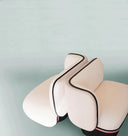 sillon tapizado moderno colorido curvo
