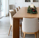 mesa de comedor moderna de madera