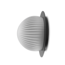 Lámpara Roi de Pared Disc - Base negra y vidrio blanco opal en ambiente decorado