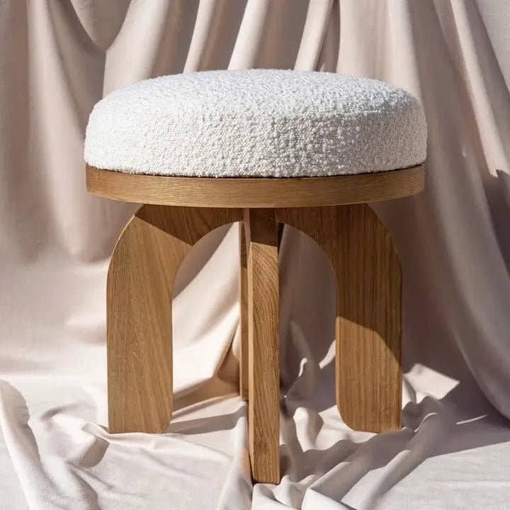 Taburete Lou - Reposapiés y puffs - El Workshop - Madera de roble