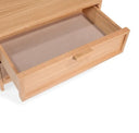 akari mesita de noche con gabetas de madera de roble