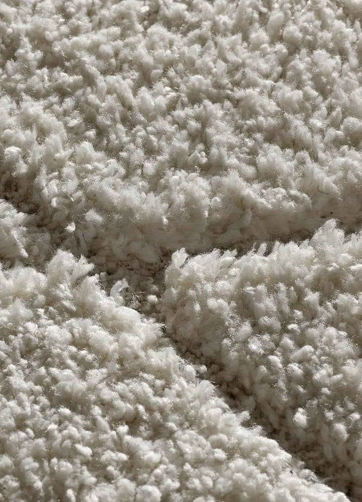 ALFOMBRA ATESA 80260 DE ESTILO SHAGGY ESCANDINAVO EN COLOR BLANCO - Alfombras - El Workshop-120 x 60 x 3 cm