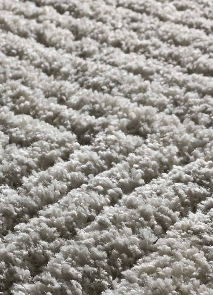 ALFOMBRA ATESA 80365 DE ESTILO SHAGGY ESCANDINAVO EN COLOR PLATA - Alfombras - El Workshop-120 x 60 x 3 cm