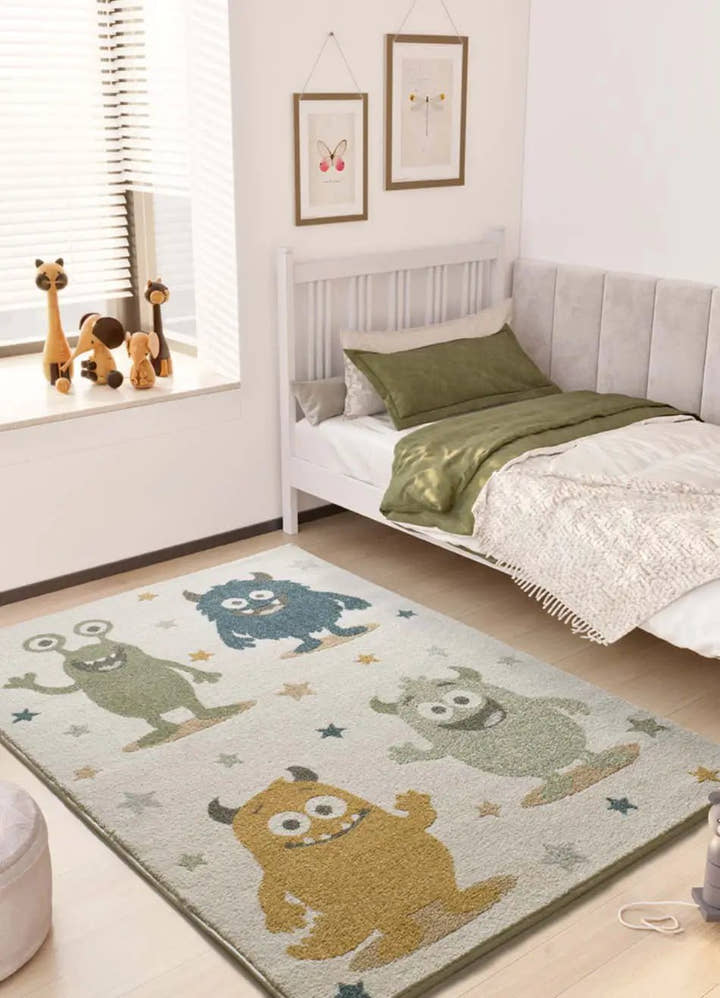 ALFOMBRA INFANTIL BEATS 40500 CON MONSTRUOS EN COLOR AZUL - Alfombras - El Workshop-170 x 120 x 0.9 cm