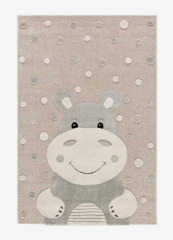 ALFOMBRA INFANTIL CLOWN 2345 CON HIPOPÓTAMO EN COLOR PIEDRA, foto de producto sobre fondo gris de estudio