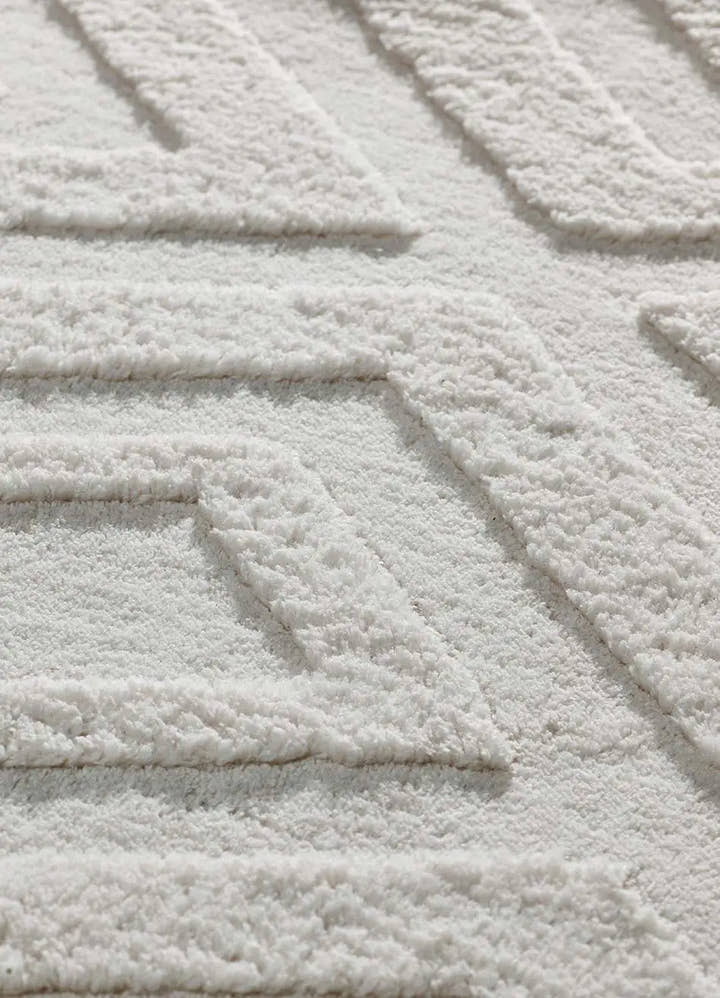 ALFOMBRA ESTILO 23061 DE ESTILO GEOMÉTRICO CON RELIEVE EN COLOR CREMA - Alfombras - El Workshop-110 x 60 x 1.2 cm