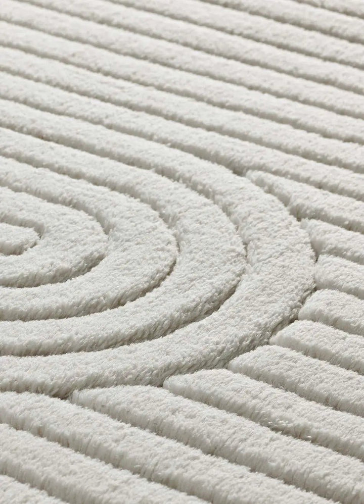 ALFOMBRA ESTILO 23062 DE ESTILO GEOMÉTRICO CON RELIEVE EN COLOR CREMA en ambiente decorado (2)