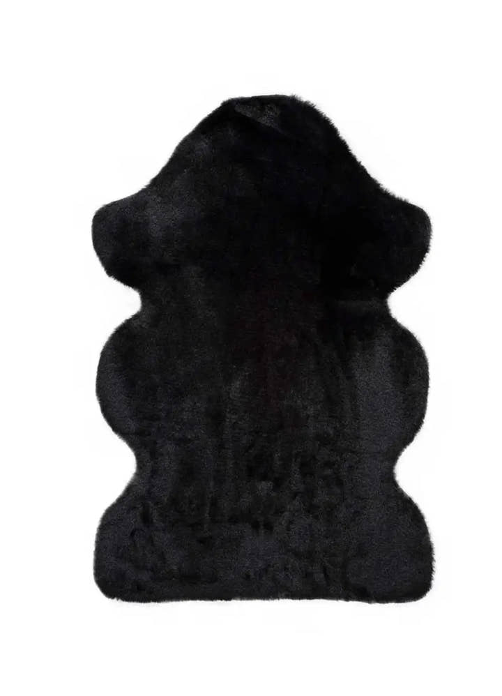 ALFOMBRA FOX LISO DE ESTILO SHAGGY EN COLOR NEGRO - Alfombras - El Workshop-90 x 60 x 2.5 cm