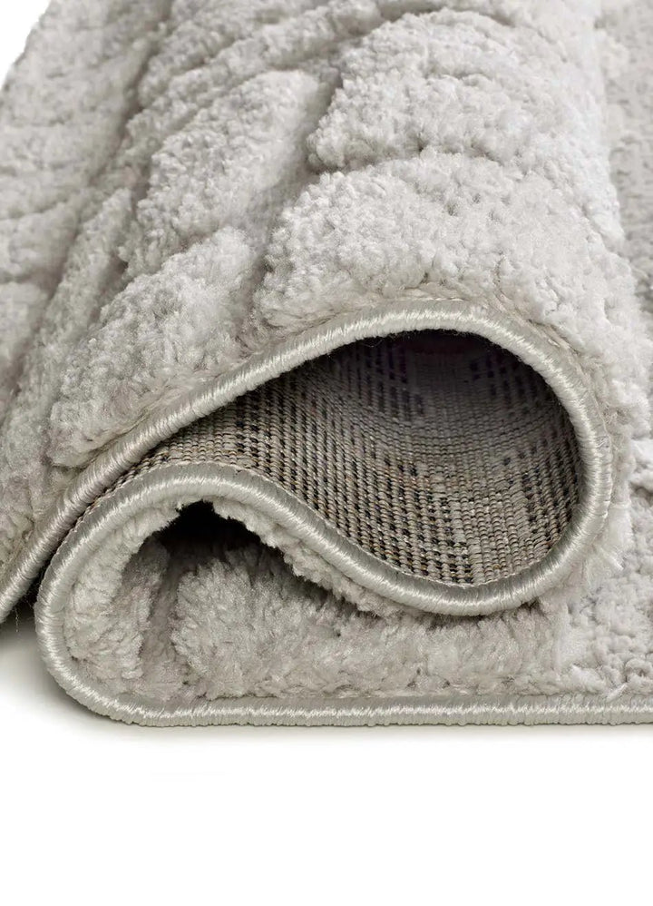 ALFOMBRA JUNO 13 DE ESTILO ESCANDINAVO CON RELIEVE EN COLOR GRIS en ambiente decorado (3)