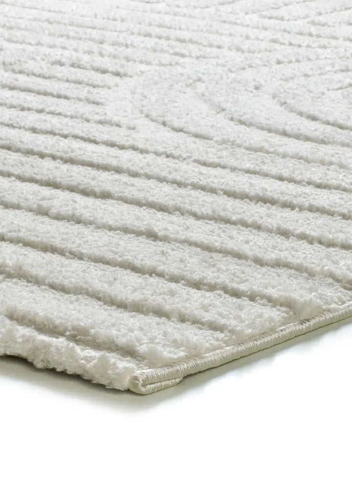 ALFOMBRA JUNO 54406 DE ESTILO GEOMÉTRICO CON RELIEVE EN COLOR BLANCO - Alfombras - El Workshop-120 x 64 x 1.8 cm