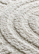 ALFOMBRA JUNO 54406 DE ESTILO GEOMÉTRICO CON RELIEVE EN COLOR BLANCO - Alfombras - El Workshop-120 x 64 x 1.8 cm