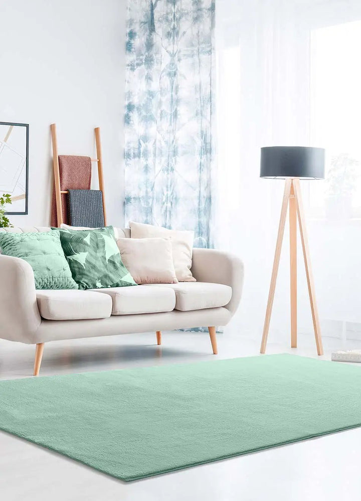 ALFOMBRA LOFT LISO DE ESTILO MINIMALISTA EN COLOR VERDE
