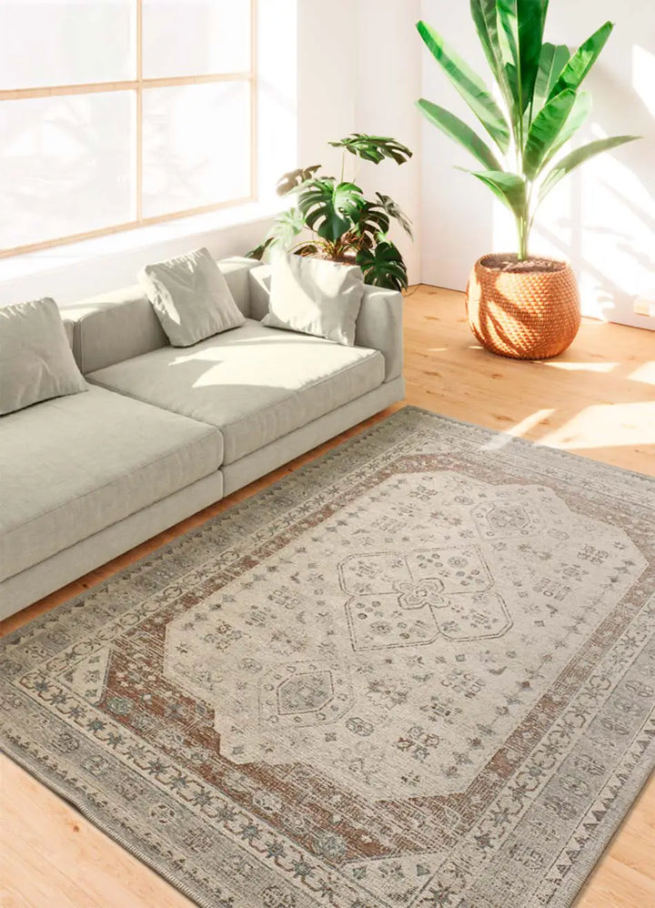 ALFOMBRA LUA 3111 DE ESTILO VINTAGE EN COLOR PLATA en ambiente decorado