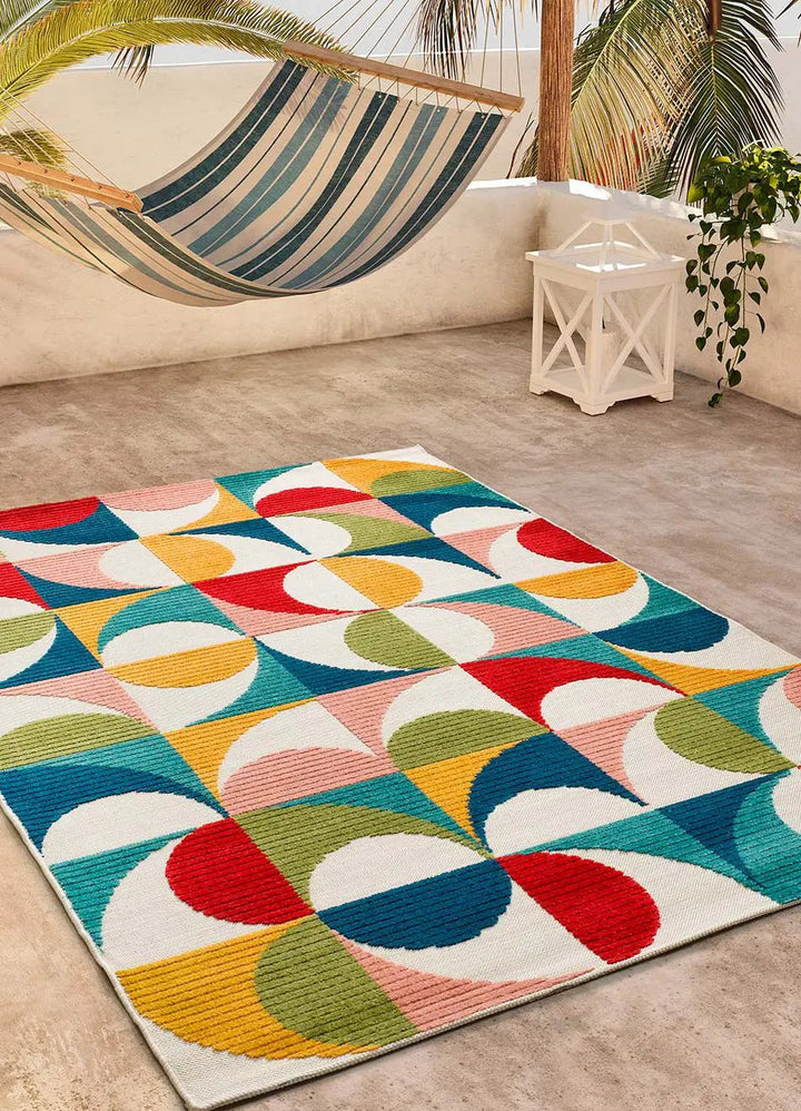 ALFOMBRA MILA 23524 DE ESTILO GEOMÉTRICO CON RELIEVE EN MULTICOLOR